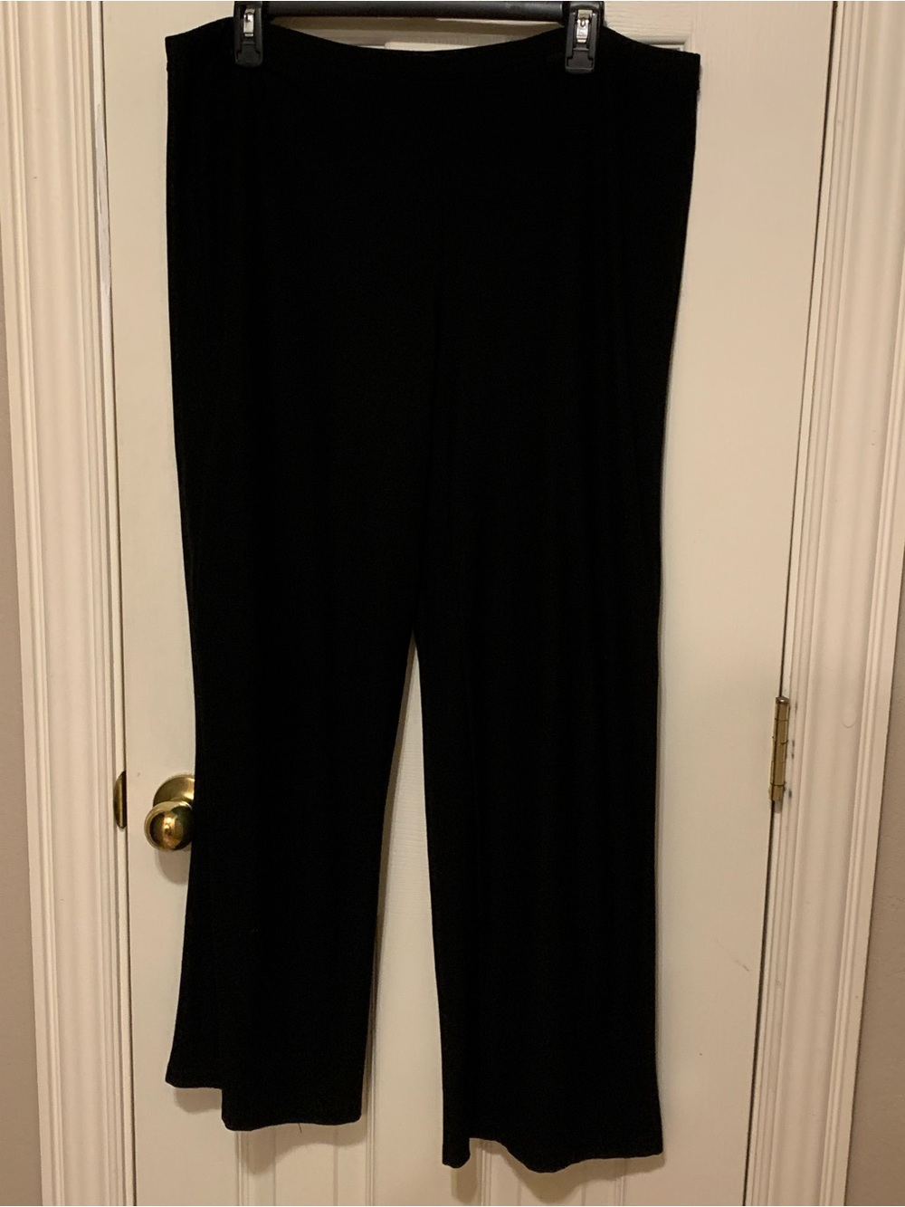 Eileen Fisher Black Pull On Straight Leg Psnts With a Lot of Stretch, Sz Lg